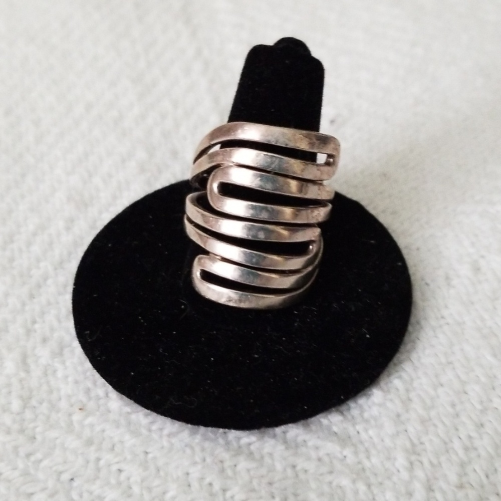 Silpada ladies size 7 ring